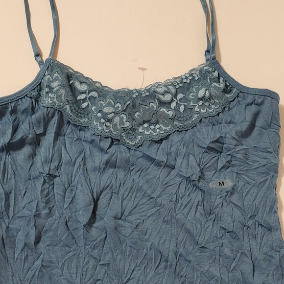 ❤SOLD❤ NWT Maurices Crinkle Lace Tank Top - Picture 5 of 6